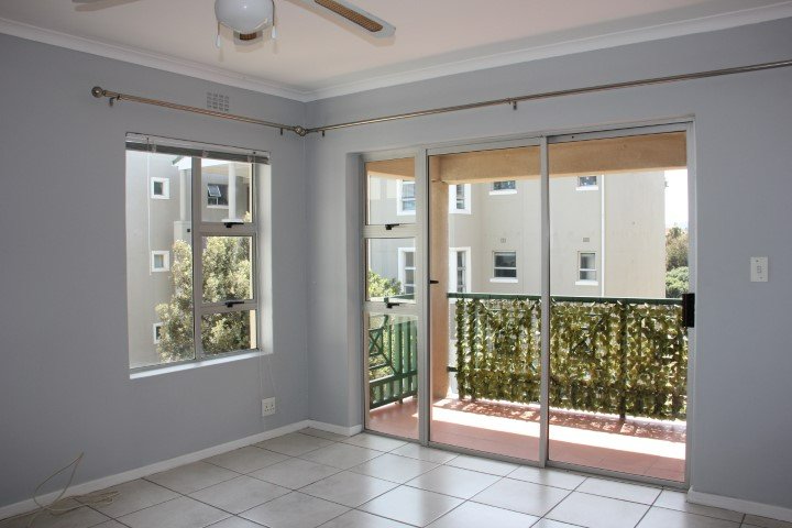 2 Bedroom Property for Sale in Greenways Golf Estate Western Cape